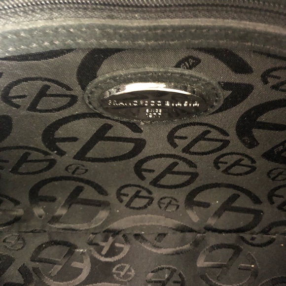 ⭐️Francesco Biasia Black Leather Handbag ⭐️ - Picture 9 of 16